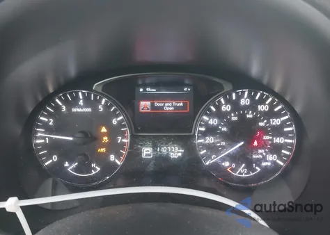 2014 Nissan Altima 2.5/2.5 S/2.5 Sl/2.5 Sv z USA, uszkodzony, nr VIN 1N4AL3AP8EN334768